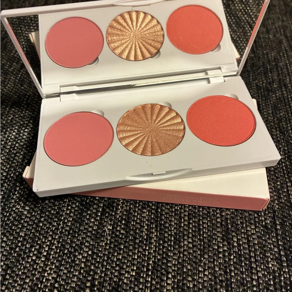 OFRA Midi Palette Sitting Pretty $35 MSRP 3 Pan Blush & Highlighter NIB